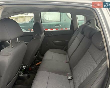 Серый Шевроле Авео, объемом двигателя 1.2 л и пробегом 176 тыс. км за 3200 $, фото 4 на Automoto.ua