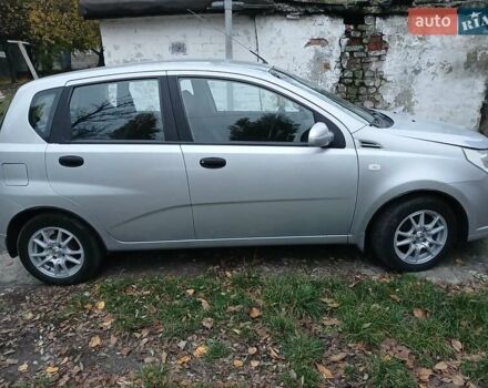 Серый Шевроле Авео, объемом двигателя 1.6 л и пробегом 74 тыс. км за 5500 $, фото 1 на Automoto.ua