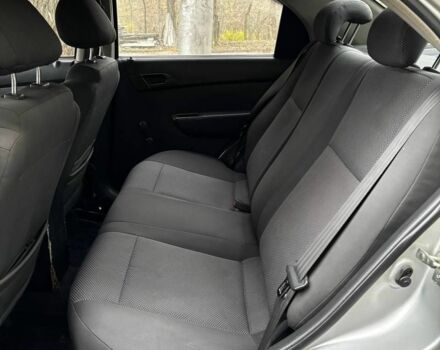 Серый Шевроле Авео, объемом двигателя 1.5 л и пробегом 220 тыс. км за 3300 $, фото 6 на Automoto.ua