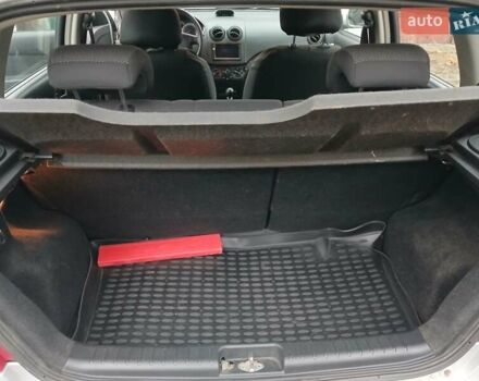 Серый Шевроле Авео, объемом двигателя 1.6 л и пробегом 74 тыс. км за 5500 $, фото 8 на Automoto.ua