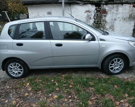 Серый Шевроле Авео, объемом двигателя 1.5 л и пробегом 74 тыс. км за 5200 $, фото 1 на Automoto.ua