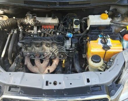 Серый Шевроле Авео, объемом двигателя 1.5 л и пробегом 150 тыс. км за 4200 $, фото 11 на Automoto.ua