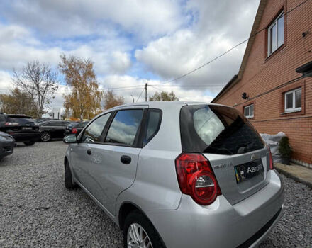 Серый Шевроле Авео, объемом двигателя 1.5 л и пробегом 170 тыс. км за 4200 $, фото 5 на Automoto.ua