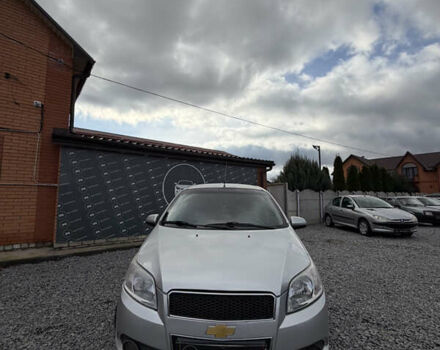 Серый Шевроле Авео, объемом двигателя 1.5 л и пробегом 170 тыс. км за 4200 $, фото 1 на Automoto.ua