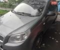 Серый Шевроле Авео, объемом двигателя 1.5 л и пробегом 150 тыс. км за 4500 $, фото 1 на Automoto.ua