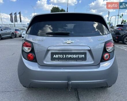 Серый Шевроле Авео, объемом двигателя 1.2 л и пробегом 187 тыс. км за 5500 $, фото 6 на Automoto.ua