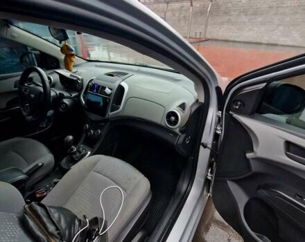 Серый Шевроле Авео, объемом двигателя 1.25 л и пробегом 238 тыс. км за 6000 $, фото 8 на Automoto.ua