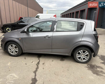 Серый Шевроле Авео, объемом двигателя 1.25 л и пробегом 390 тыс. км за 3300 $, фото 6 на Automoto.ua