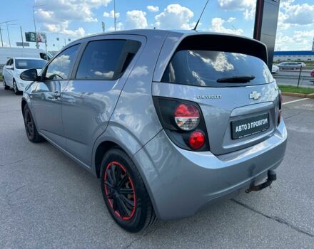 Серый Шевроле Авео, объемом двигателя 1.2 л и пробегом 187 тыс. км за 5200 $, фото 4 на Automoto.ua
