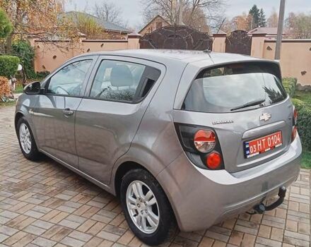 Серый Шевроле Авео, объемом двигателя 1.3 л и пробегом 216 тыс. км за 6200 $, фото 4 на Automoto.ua