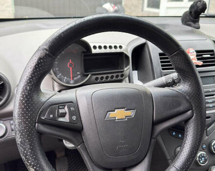 Серый Шевроле Авео, объемом двигателя 1.23 л и пробегом 243 тыс. км за 5000 $, фото 7 на Automoto.ua