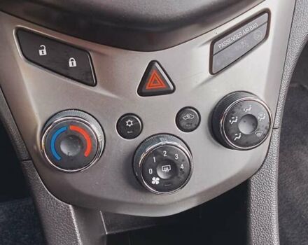 Серый Шевроле Авео, объемом двигателя 1.3 л и пробегом 216 тыс. км за 6200 $, фото 16 на Automoto.ua