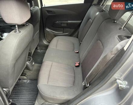 Серый Шевроле Авео, объемом двигателя 1.25 л и пробегом 390 тыс. км за 3300 $, фото 13 на Automoto.ua