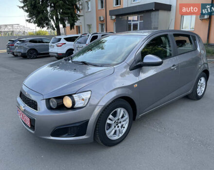 Серый Шевроле Авео, объемом двигателя 1.3 л и пробегом 138 тыс. км за 5900 $, фото 1 на Automoto.ua