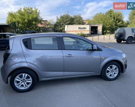 Серый Шевроле Авео, объемом двигателя 1.3 л и пробегом 138 тыс. км за 5900 $, фото 9 на Automoto.ua