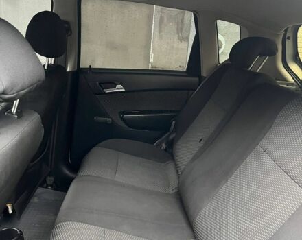 Серый Шевроле Авео, объемом двигателя 1.4 л и пробегом 161 тыс. км за 4500 $, фото 6 на Automoto.ua