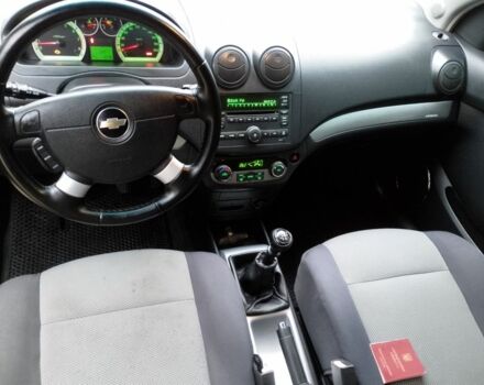 Серый Шевроле Авео, объемом двигателя 1.4 л и пробегом 255 тыс. км за 3600 $, фото 7 на Automoto.ua