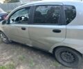 Сірий Шевроле Авео, об'ємом двигуна 1.5 л та пробігом 200 тис. км за 1600 $, фото 1 на Automoto.ua