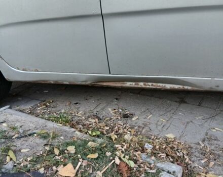 Серый Шевроле Авео, объемом двигателя 1.5 л и пробегом 135 тыс. км за 2850 $, фото 5 на Automoto.ua