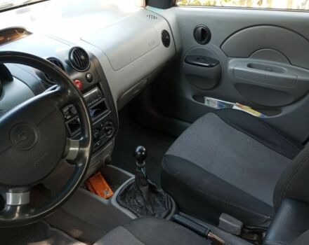 Серый Шевроле Авео, объемом двигателя 1.5 л и пробегом 400 тыс. км за 2450 $, фото 3 на Automoto.ua