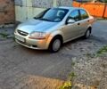 Сірий Шевроле Авео, об'ємом двигуна 1.5 л та пробігом 197 тис. км за 2450 $, фото 1 на Automoto.ua
