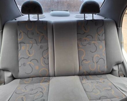 Сірий Шевроле Авео, об'ємом двигуна 1.5 л та пробігом 250 тис. км за 2650 $, фото 2 на Automoto.ua