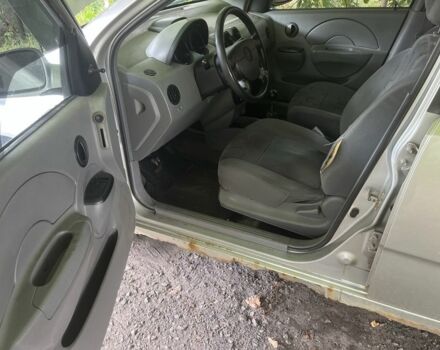 Серый Шевроле Авео, объемом двигателя 1.5 л и пробегом 260 тыс. км за 1600 $, фото 2 на Automoto.ua