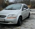 Сірий Шевроле Авео, об'ємом двигуна 1.5 л та пробігом 150 тис. км за 1999 $, фото 1 на Automoto.ua