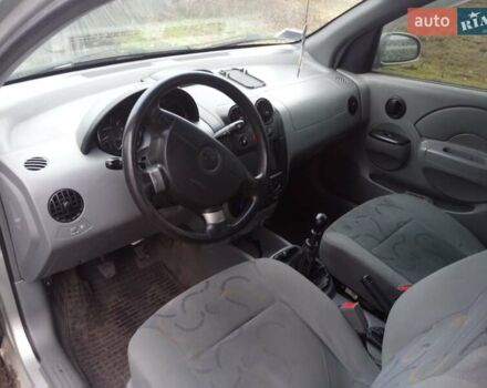 Сірий Шевроле Авео, об'ємом двигуна 1.5 л та пробігом 197 тис. км за 2700 $, фото 4 на Automoto.ua