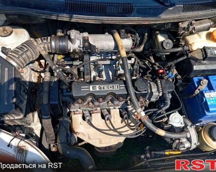 Серый Шевроле Авео, объемом двигателя 1.5 л и пробегом 100 тыс. км за 3250 $, фото 3 на Automoto.ua