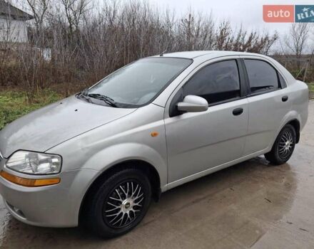 Сірий Шевроле Авео, об'ємом двигуна 1.5 л та пробігом 250 тис. км за 2650 $, фото 7 на Automoto.ua