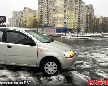 Сірий Шевроле Авео, об'ємом двигуна 1.4 л та пробігом 300 тис. км за 2250 $, фото 9 на Automoto.ua