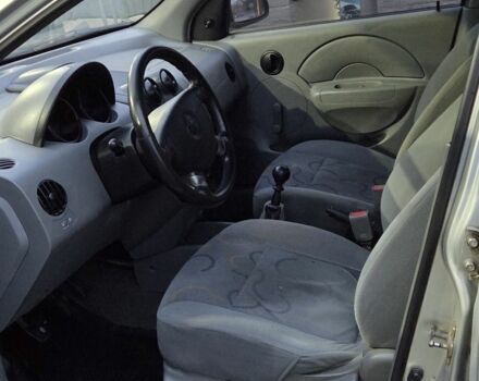 Серый Шевроле Авео, объемом двигателя 1.5 л и пробегом 260 тыс. км за 2200 $, фото 7 на Automoto.ua