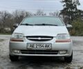 Сірий Шевроле Авео, об'ємом двигуна 1.5 л та пробігом 150 тис. км за 1999 $, фото 1 на Automoto.ua