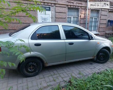 Сірий Шевроле Авео, об'ємом двигуна 1.5 л та пробігом 320 тис. км за 2100 $, фото 59 на Automoto.ua