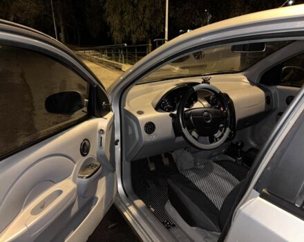 Серый Шевроле Авео, объемом двигателя 1.5 л и пробегом 268 тыс. км за 3200 $, фото 6 на Automoto.ua