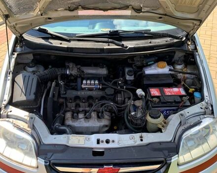 Сірий Шевроле Авео, об'ємом двигуна 1.5 л та пробігом 380 тис. км за 2600 $, фото 8 на Automoto.ua