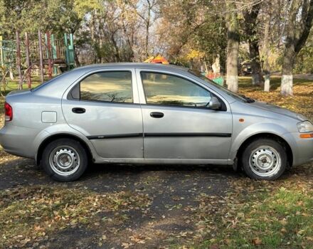 Серый Шевроле Авео, объемом двигателя 1.5 л и пробегом 250 тыс. км за 1700 $, фото 4 на Automoto.ua