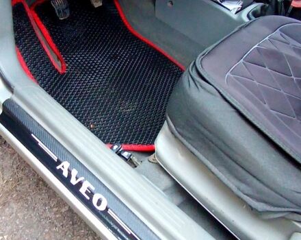 Сірий Шевроле Авео, об'ємом двигуна 1.5 л та пробігом 161 тис. км за 3700 $, фото 5 на Automoto.ua