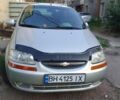 Сірий Шевроле Авео, об'ємом двигуна 1.5 л та пробігом 327 тис. км за 3000 $, фото 1 на Automoto.ua