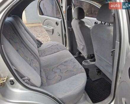 Сірий Шевроле Авео, об'ємом двигуна 1.5 л та пробігом 250 тис. км за 2650 $, фото 11 на Automoto.ua