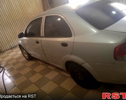 Серый Шевроле Авео, объемом двигателя 1.5 л и пробегом 253 тыс. км за 1800 $, фото 3 на Automoto.ua