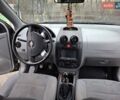 Сірий Шевроле Авео, об'ємом двигуна 1.5 л та пробігом 250 тис. км за 2650 $, фото 2 на Automoto.ua