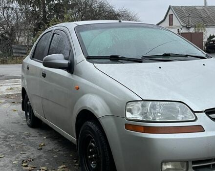 Сірий Шевроле Авео, об'ємом двигуна 1.5 л та пробігом 150 тис. км за 1999 $, фото 2 на Automoto.ua