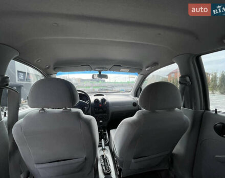 Серый Шевроле Авео, объемом двигателя 1.5 л и пробегом 283 тыс. км за 3900 $, фото 9 на Automoto.ua