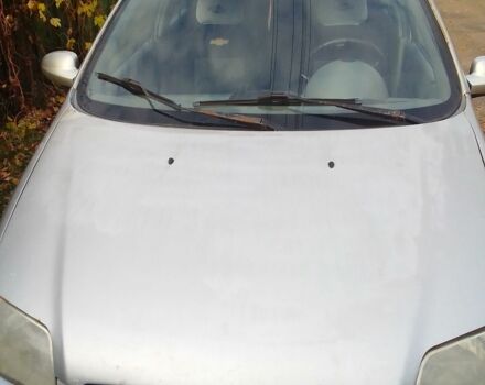 Серый Шевроле Авео, объемом двигателя 1.5 л и пробегом 430 тыс. км за 2000 $, фото 1 на Automoto.ua