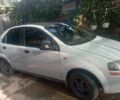 Серый Шевроле Авео, объемом двигателя 1.5 л и пробегом 199 тыс. км за 2000 $, фото 1 на Automoto.ua
