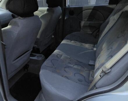 Серый Шевроле Авео, объемом двигателя 1.5 л и пробегом 260 тыс. км за 2200 $, фото 4 на Automoto.ua