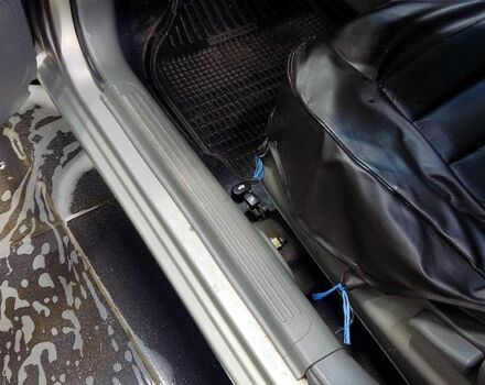 Серый Шевроле Авео, объемом двигателя 1.5 л и пробегом 210 тыс. км за 2400 $, фото 3 на Automoto.ua