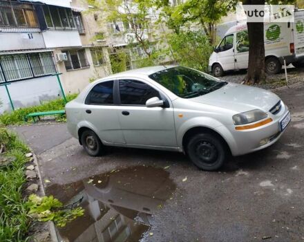 Серый Шевроле Авео, объемом двигателя 1.5 л и пробегом 380 тыс. км за 2600 $, фото 5 на Automoto.ua